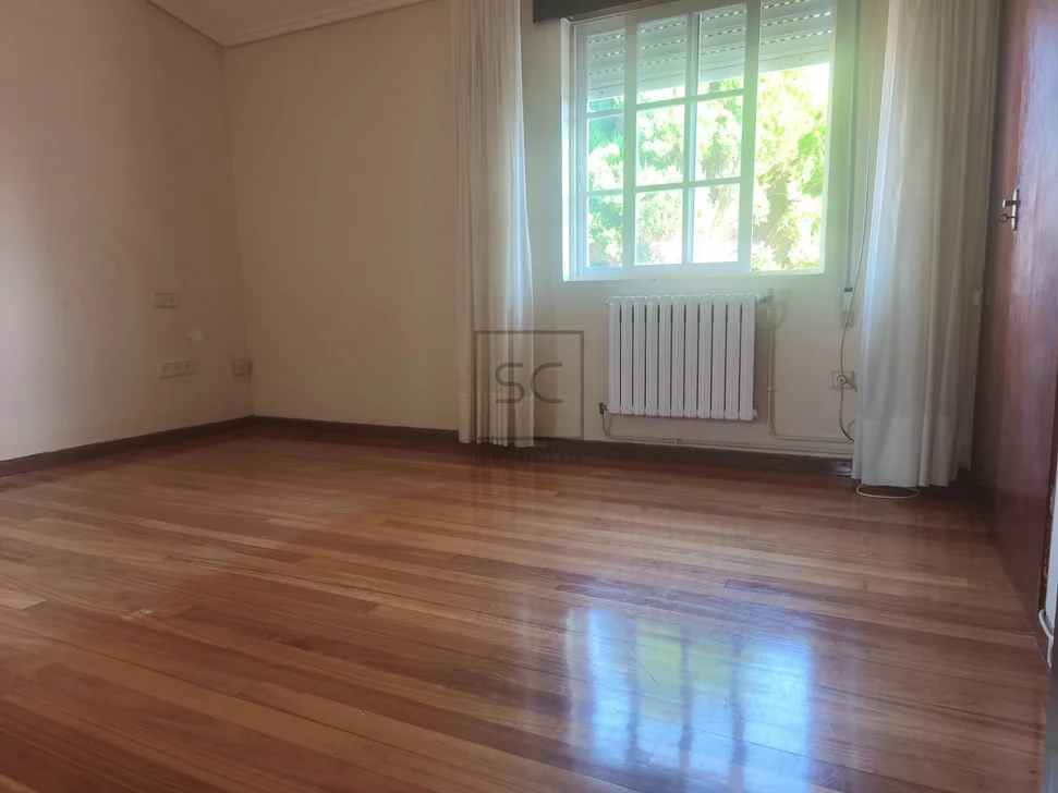 Casa con garaje y finca en Lago, Valdoviño – foto 32