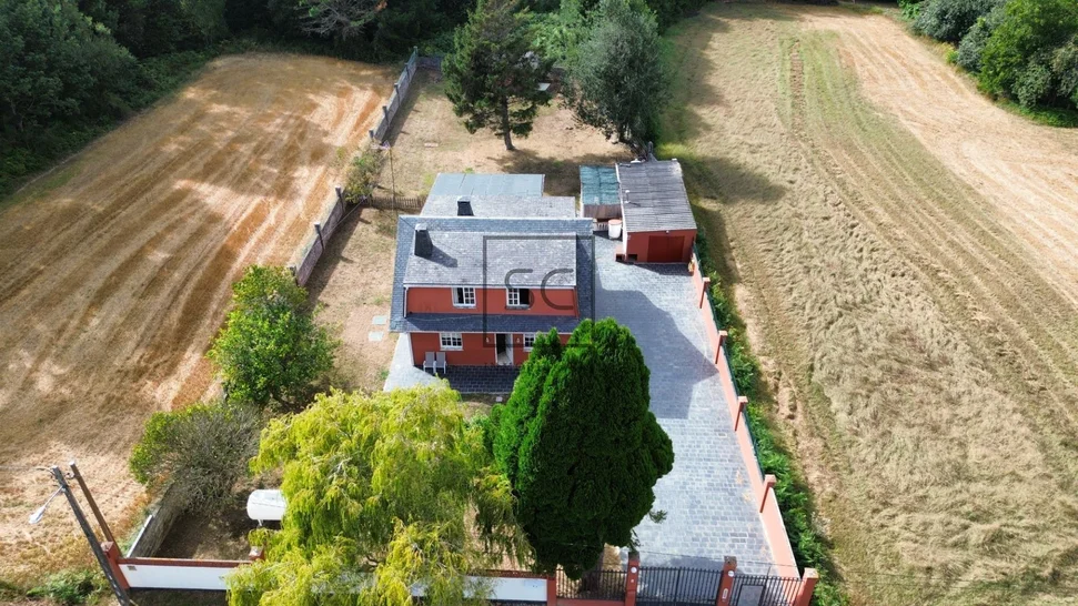 Casa con garaje y finca en Lago, Valdoviño – foto 53