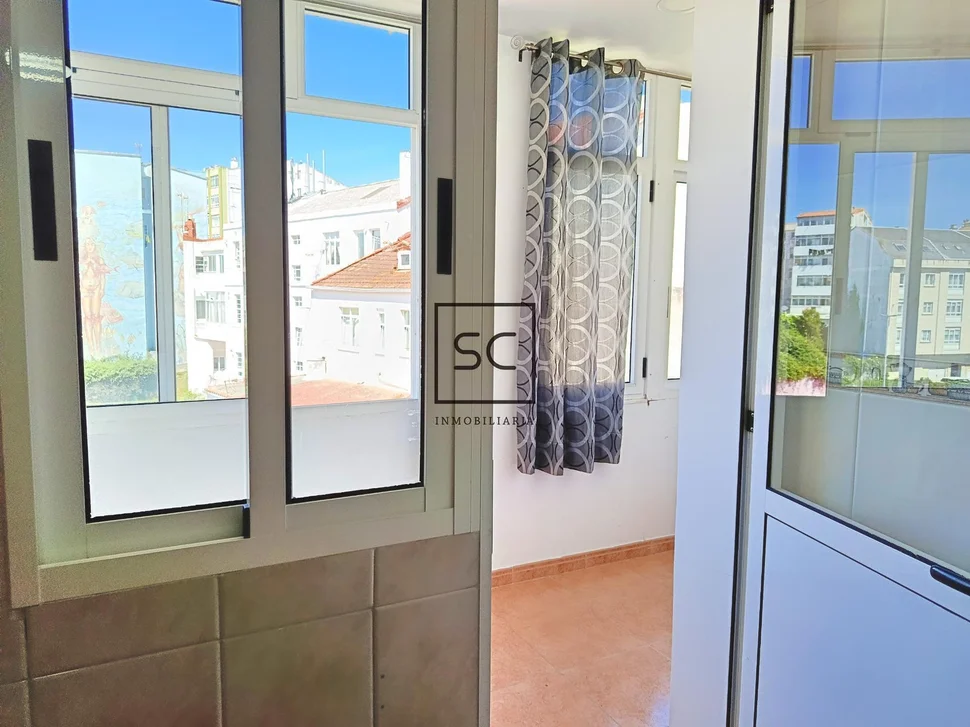 Piso sin ascensor en Canido, Ferrol.