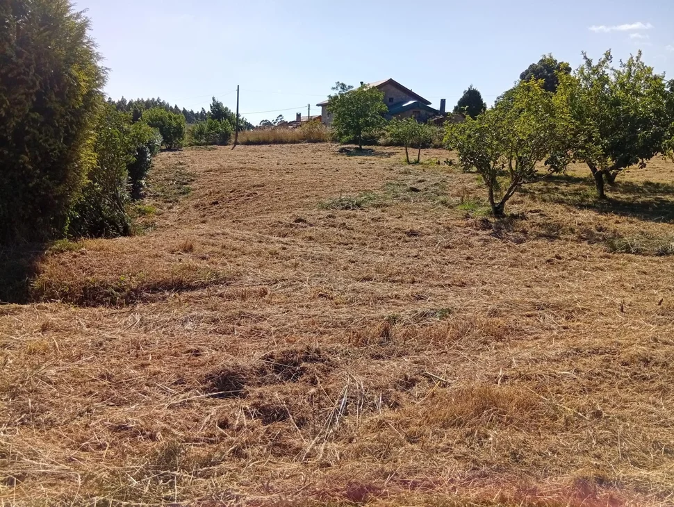 Terreno urbano en Laraxe, Cabanas.
