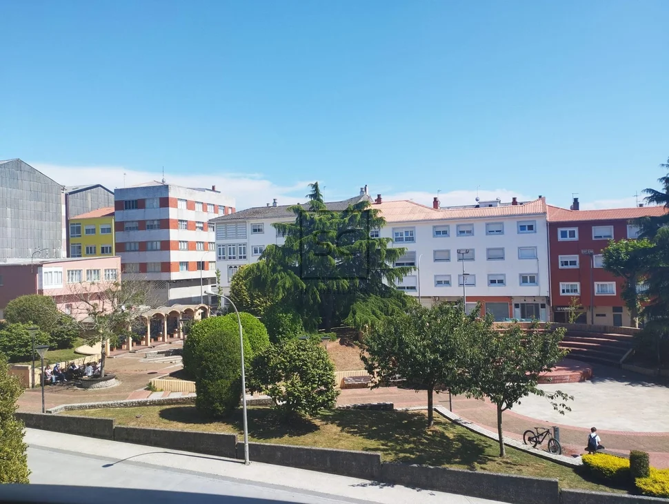 Piso en Santa Cecilia, Narón.
