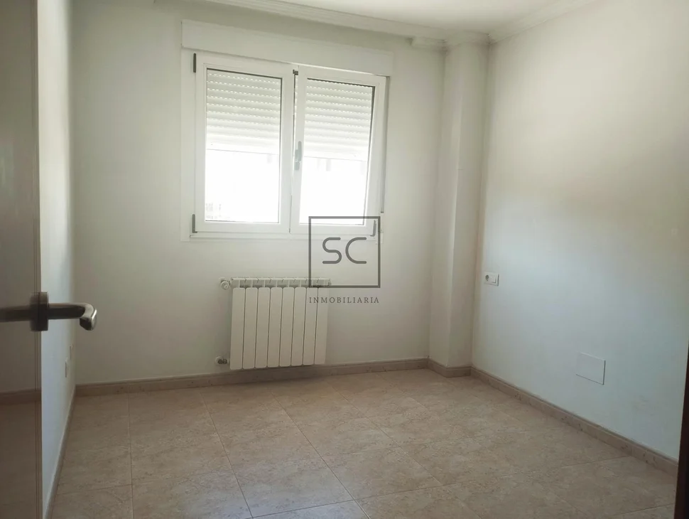Piso en Santa Cecilia, Narón.