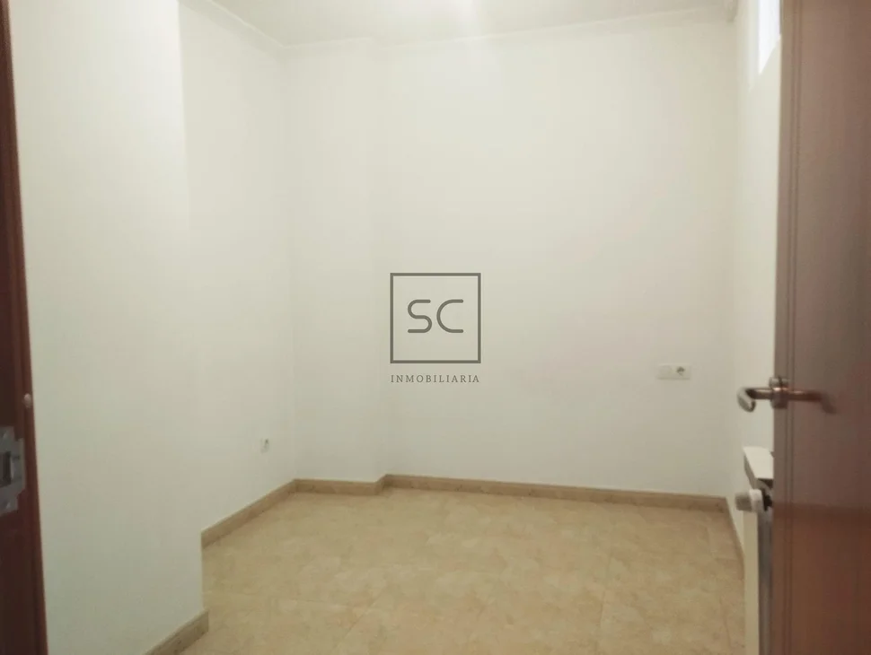 Piso en Santa Cecilia, Narón.