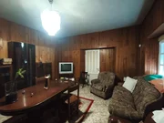 Casa y negocio en Mera de Arriba, Ortigueira.