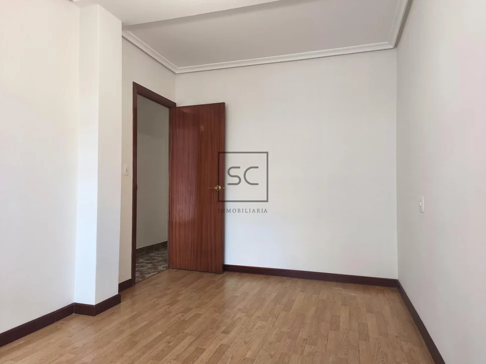 Piso en Fene