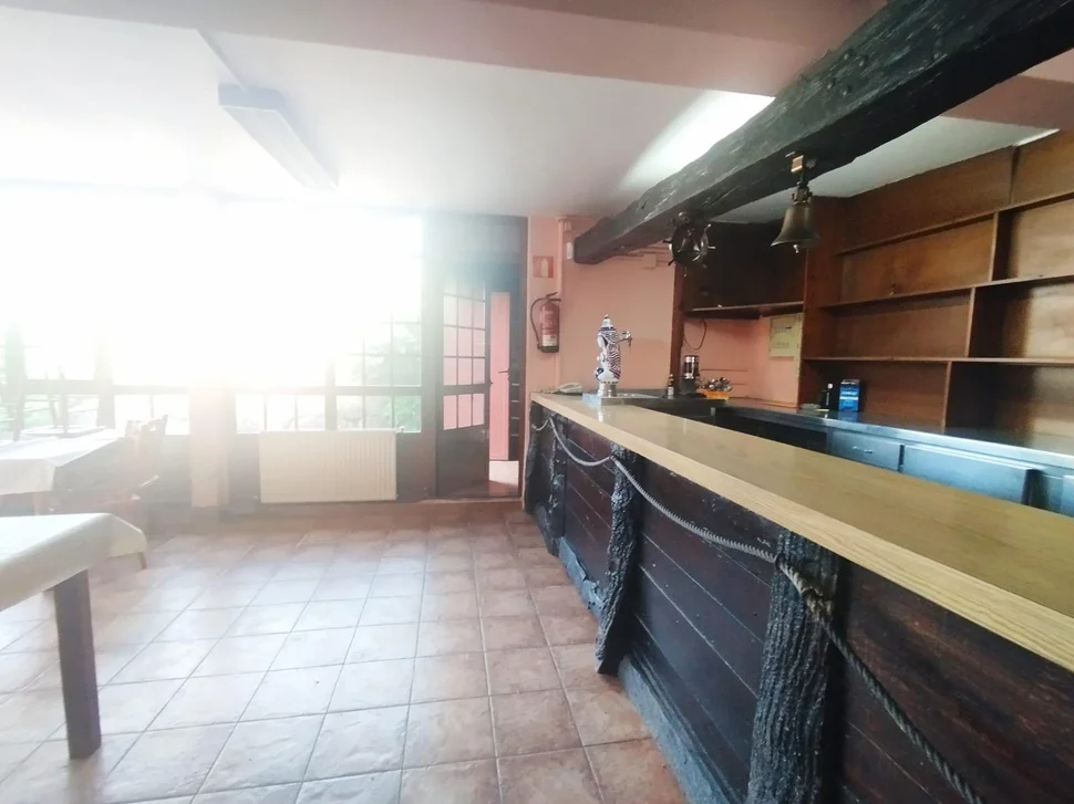 Local comercial en A Malata, Ferrol.
