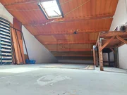 Piso con ascensor y buhardilla en Ferrol.
