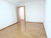 Piso con garaje y ascensor en Narón