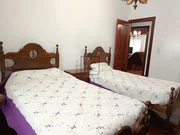 Chalet con finca y garaje en Narón.