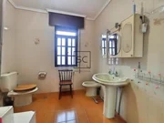 Chalet con finca y garaje en Narón.