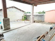 Chalet con finca y garaje en Narón.