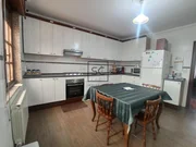 Chalet con finca y garaje en Narón.