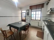 Chalet con finca y garaje en Narón.