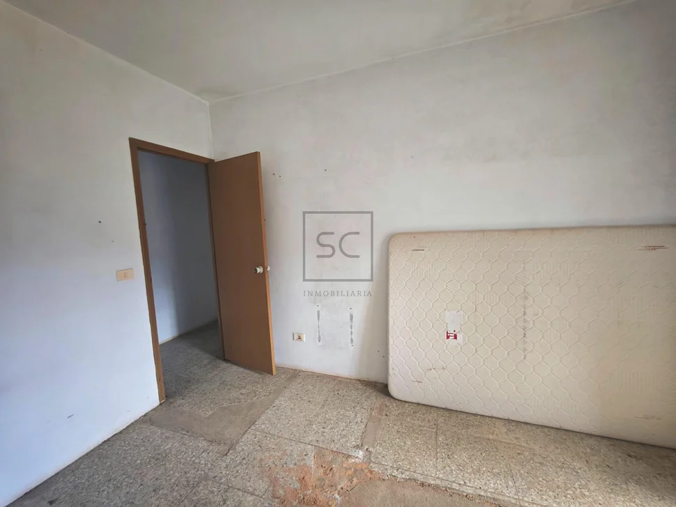 Casa para rehabilitar con finca en Valdoviño
