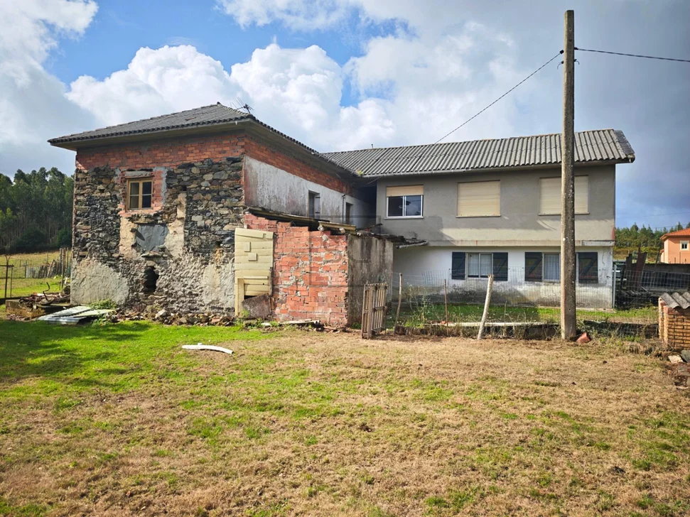 Casa para rehabilitar con finca en Valdoviño – foto 2