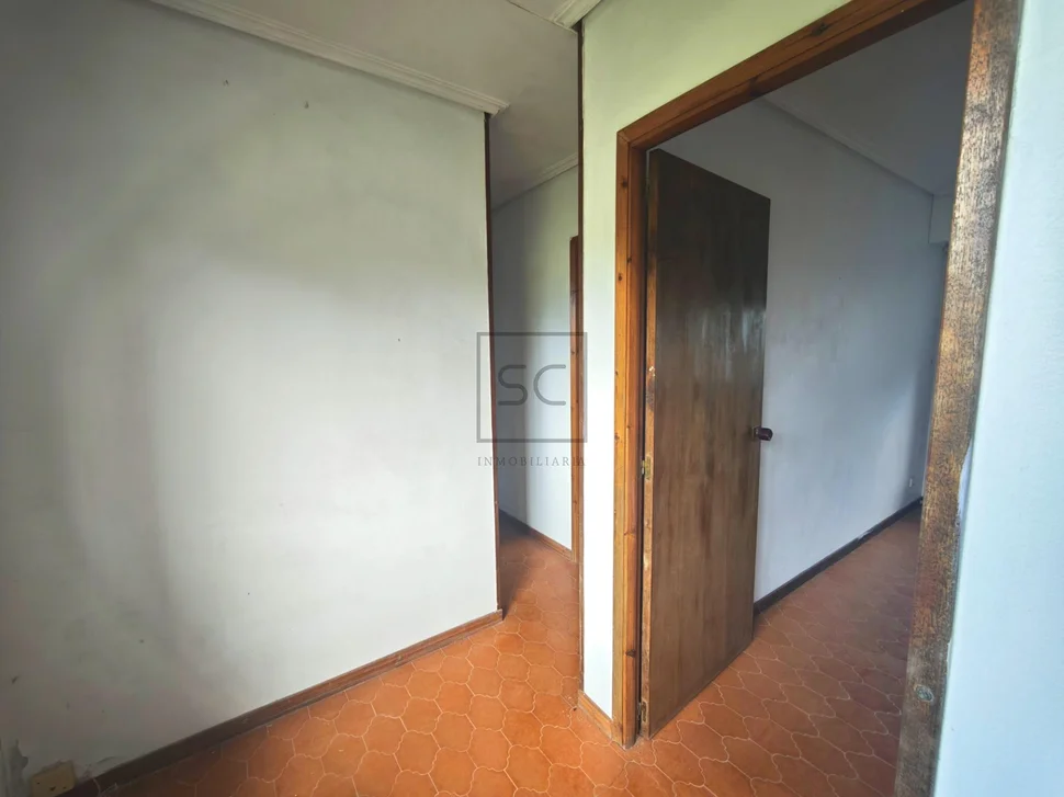 Casa para rehabilitar con finca en Valdoviño