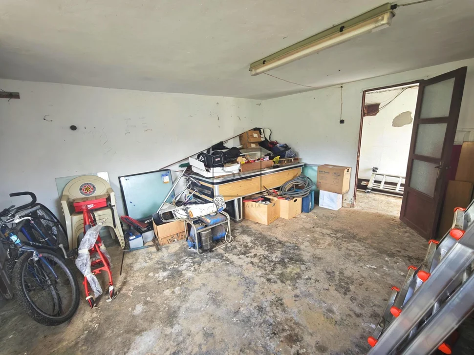 Casa para rehabilitar con finca en Valdoviño