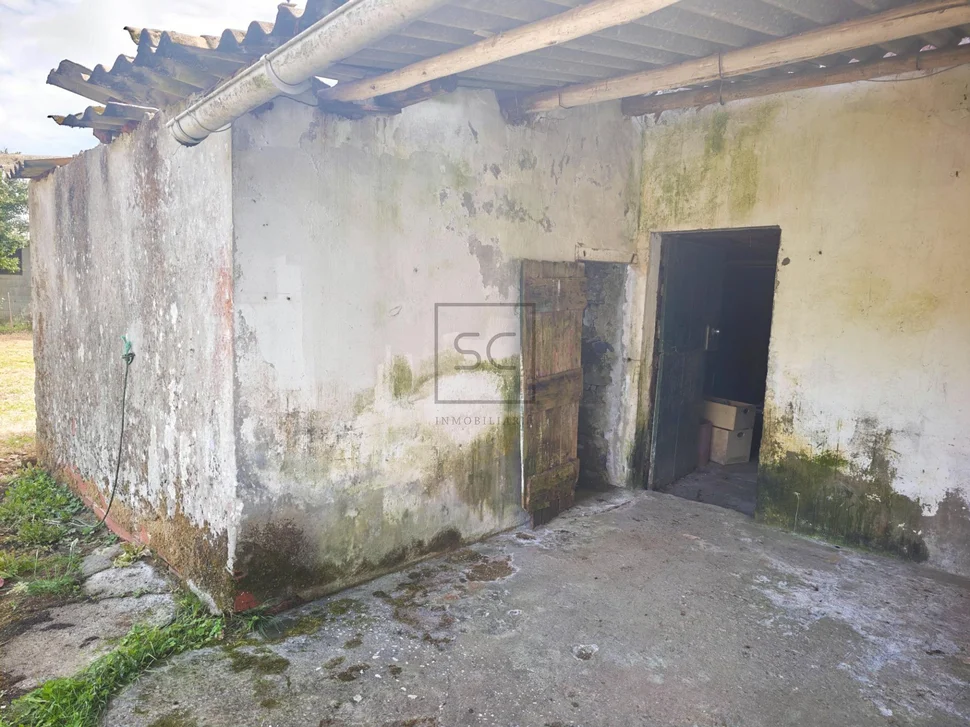 Casa para rehabilitar con finca en Valdoviño