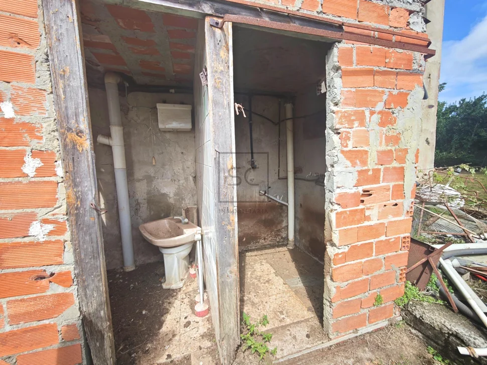 Casa para rehabilitar con finca en Valdoviño