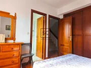 Casa con dos viviendas independientes en Leiro, Miño
