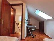 Casa con dos viviendas independientes en Leiro, Miño