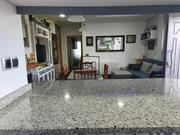 Casa con dos viviendas independientes en Leiro, Miño