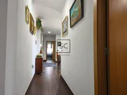 Casa con dos viviendas independientes en Leiro, Miño