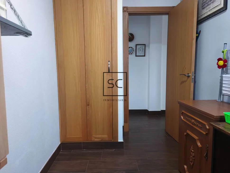 Casa con dos viviendas independientes en Leiro, Miño