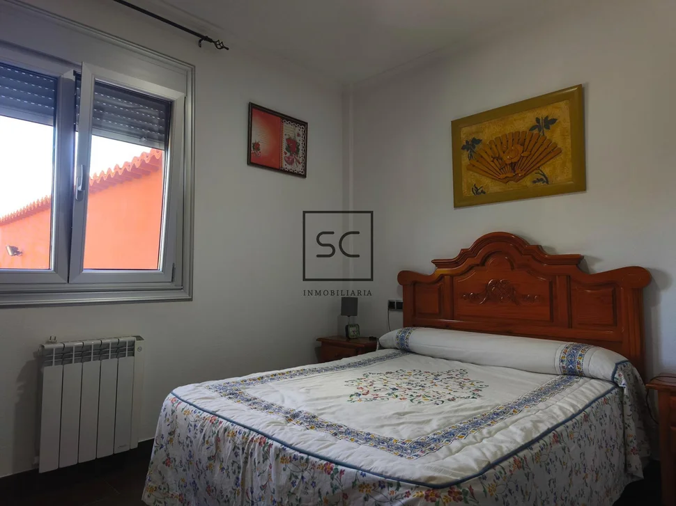 Casa con dos viviendas independientes en Leiro, Miño