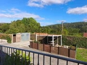 Casa con dos viviendas independientes en Leiro, Miño