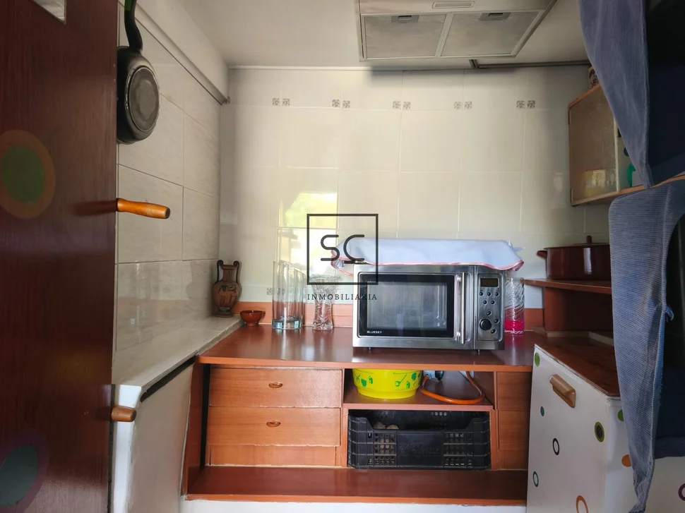 Casa con dos viviendas independientes en Leiro, Miño