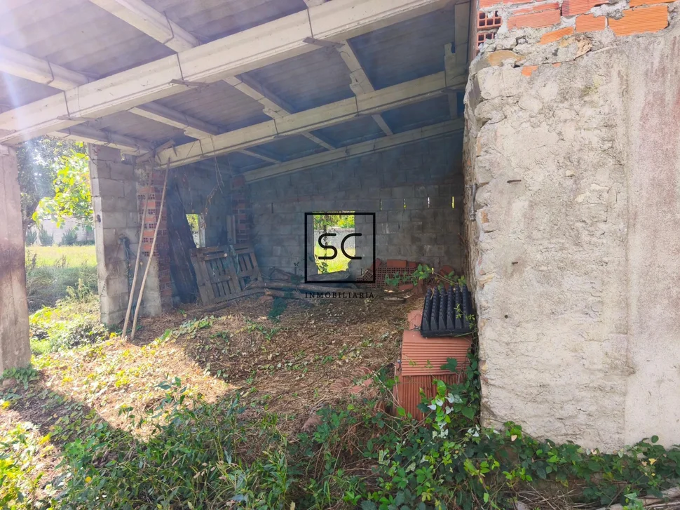 Casa de piedra para rehabilitar en O Feal, Narón.