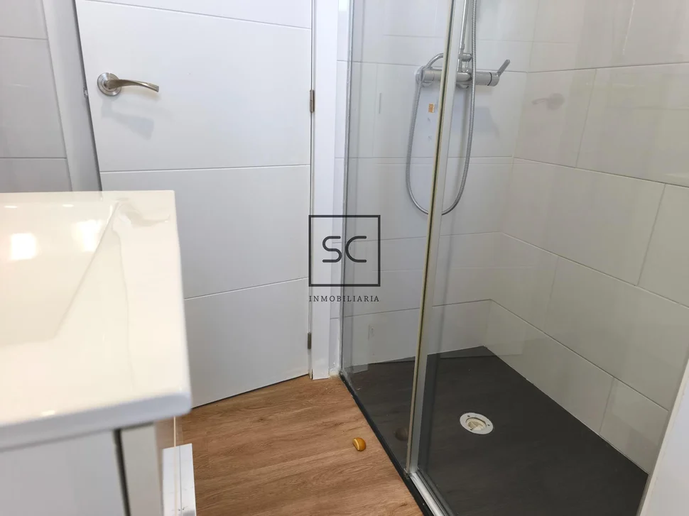 Apartamento con patio y vistas al mar en la Graña, Ferrol.