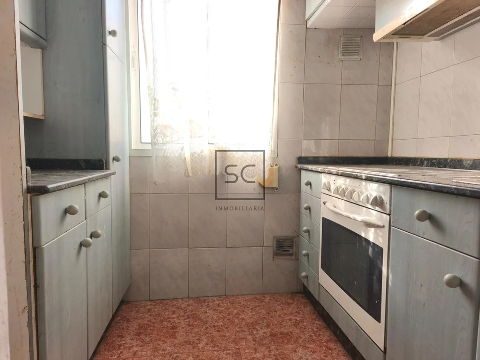Apartamento para reformar en Catabois, Ferrol.