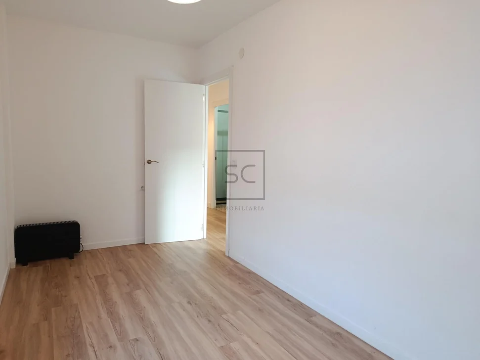 Piso con plaza de garaje en Santa Cecilia, Narón – foto 19