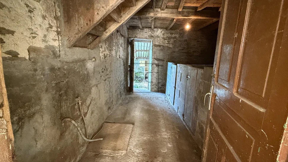 Casa adosada, para reformar en Neda. – foto 31