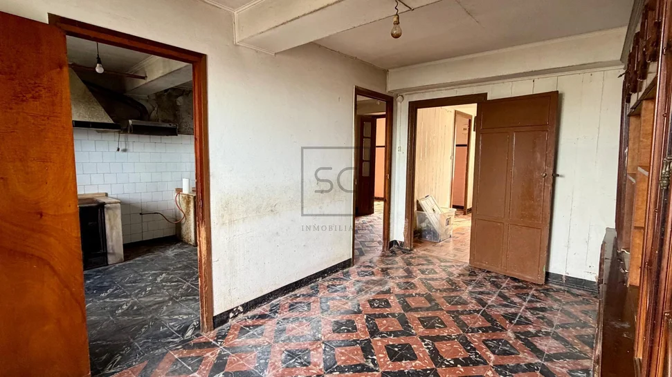 Casa adosada, para reformar en Neda. – foto 8