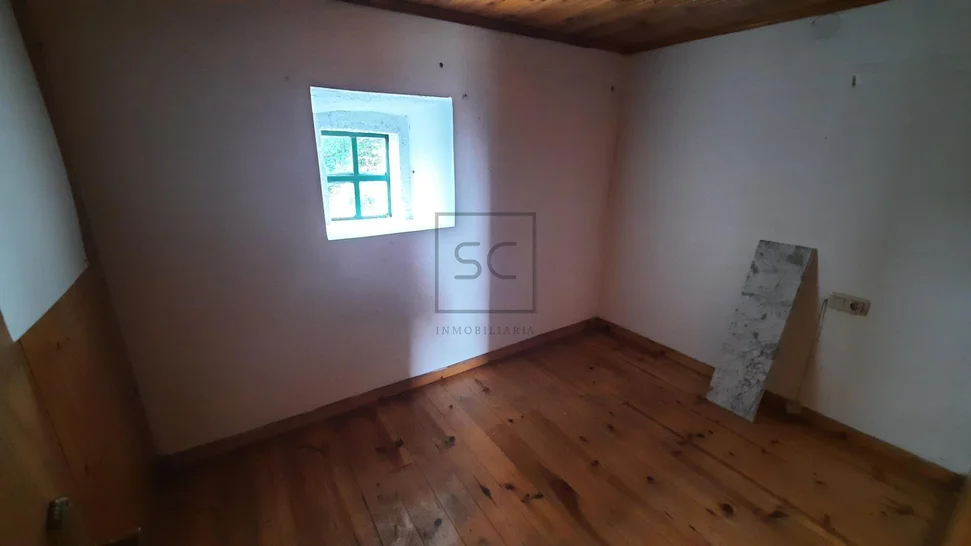 Casa de piedra para reformar en Serantes, Ferrol – foto 5