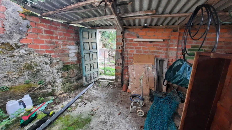 Casa de piedra para reformar en Serantes, Ferrol – foto 9